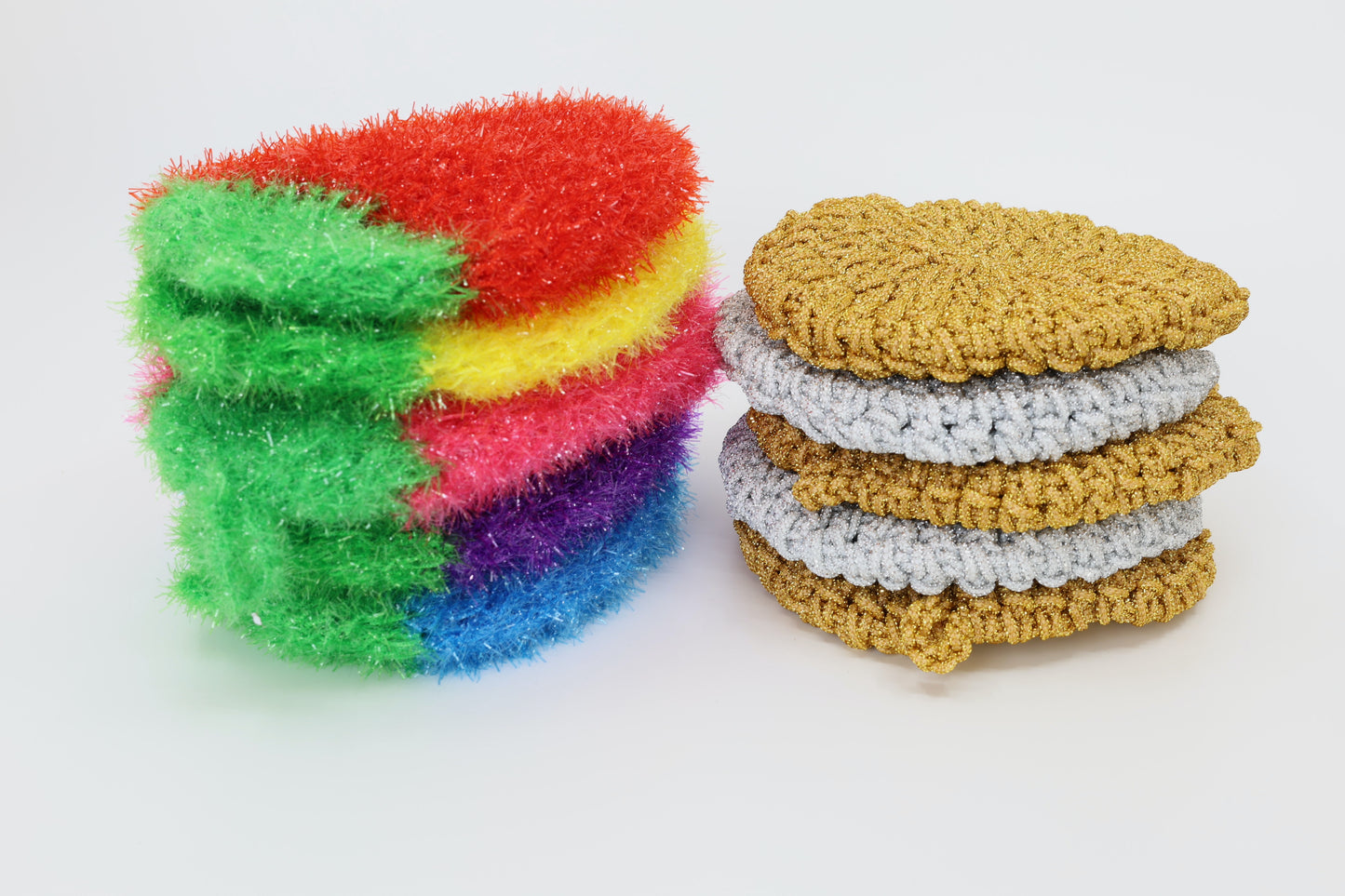 Strawberry dish scrubber and Round non scratch scourer PACK (10 PCS)
